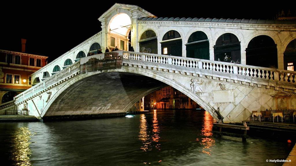Ai Boteri Vandrerhjem Venezia Eksteriør bilde